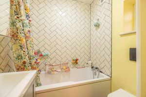 Photo 3- click for photo gallery